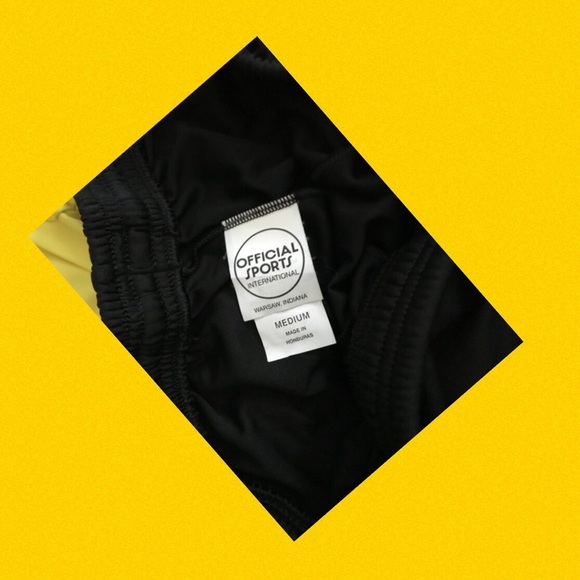 Official Soccer Referee uniform - Picture 4 of 5